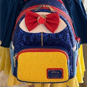 Snow White Loungefly mini backpack NWT